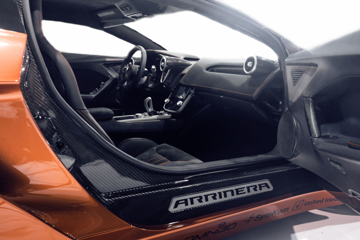 Arrinera Hussarya na targach Poznań Motor Show 2017