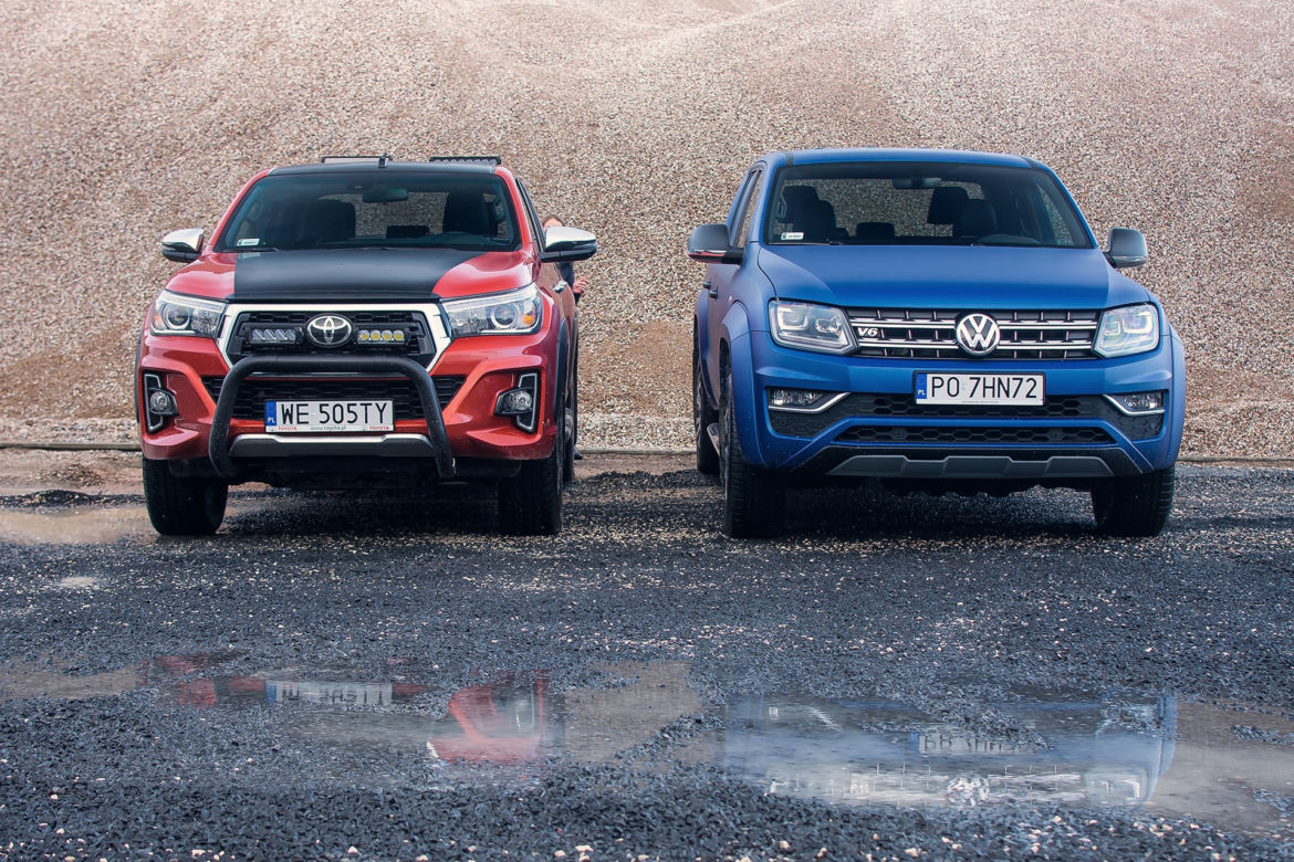 Toyota Hilux 2.4 D-4D 150 KM 4x4 AT6 Selection 50 vs. Volkswagen Amarok V6 3.0 TDI 258 KM 4Motion DSG8 Aventura