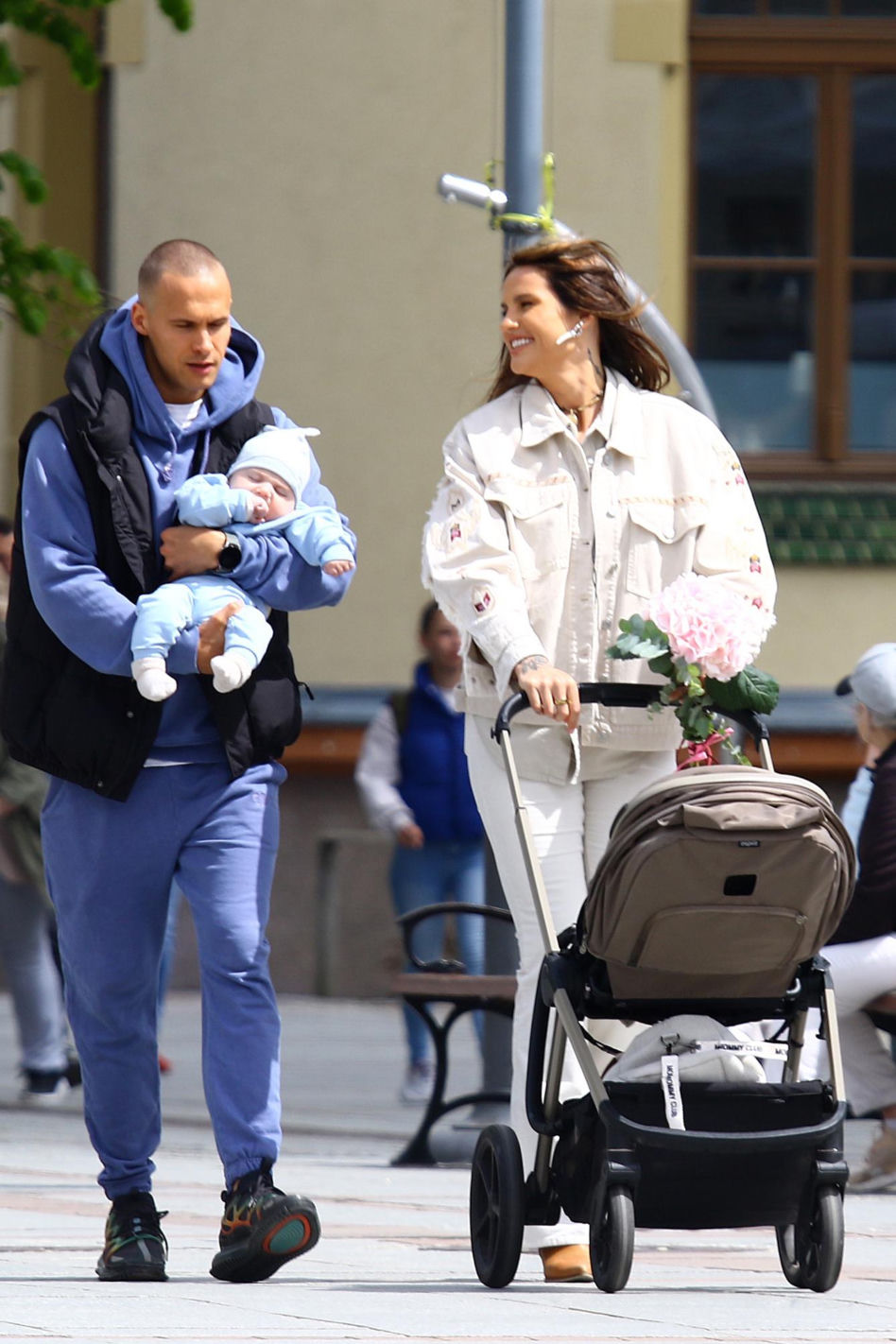 Karolina Gilon i syn. Ma kilka tygodni i juz jest gwiazdą