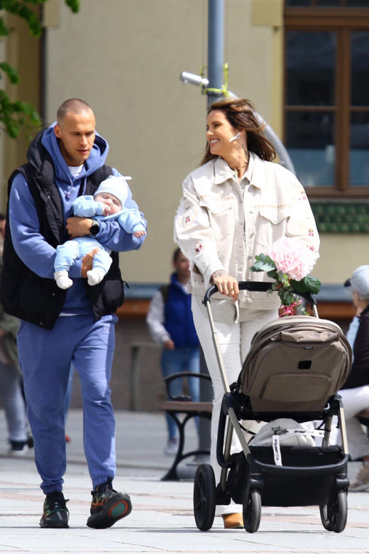 Karolina Gilon i syn. Ma kilka tygodni i juz jest gwiazdą