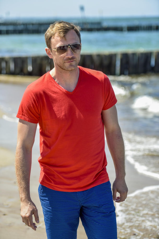 Nowy uczestnik "Tańca z Gwiazdami" rozpala emocje. Kim jest Kamil Nożyński?