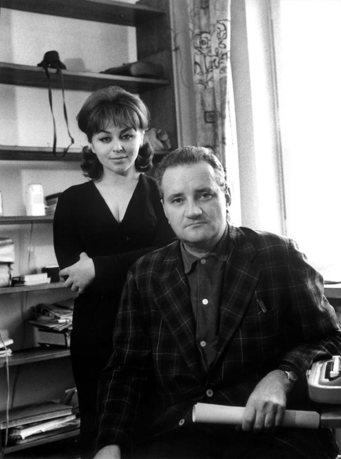  Kalina Jędrusik ukrywała nagiego amanta za oknem