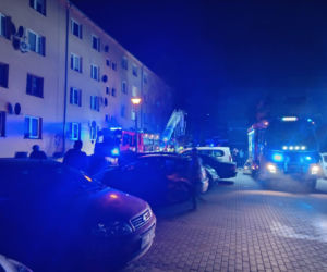 Tragiczny pożar w bloku na Dolnym Śląsku. Nie żyje jedna osoba 