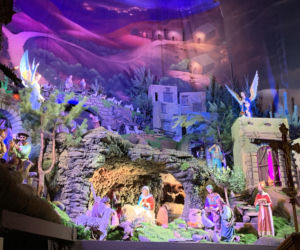 Żłóbek w Panewnikach 2025. Franciszkanie postawili na symboliczne sceny