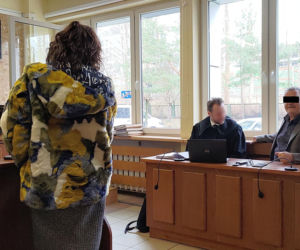 Pacjentki porzuciły konwencjonalną terapię, by „leczyć się” lampami. Szaman z Małopolski nie trafi za kraty