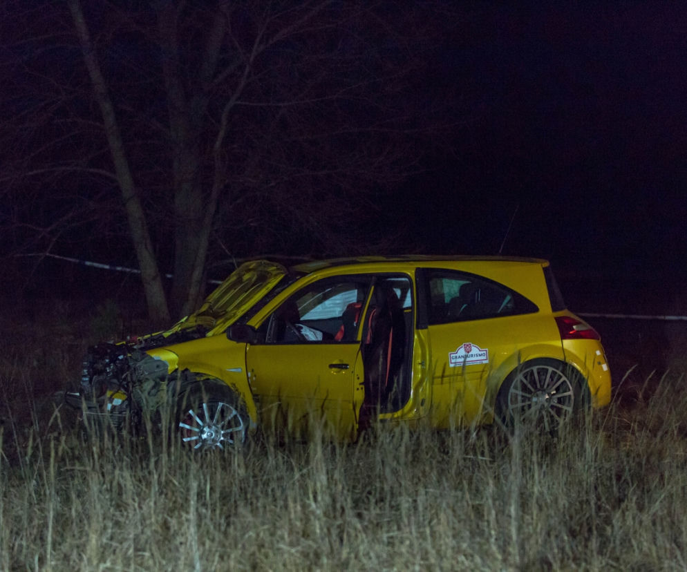 Renault Megane RS, wypadek na lotnisku w Pile