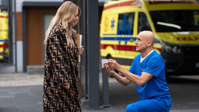 Na dobre i na złe odc. 986. Agata (Emilia Komarnicka), Rafał Konica (Robert Koszucki)