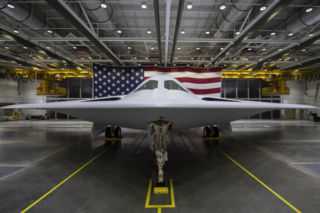 USA przyspieszają produkcję bombowców B-21 Raider? Powstaje nowa linia montażowa