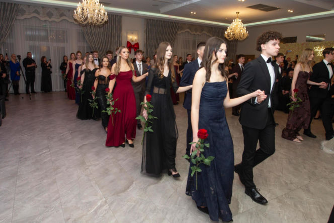 Studniówka 2026 w I Katolickim Liceum Ogólnokształcącym w Siedlcach