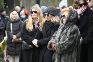 Bożena Dykiel spoczęła na Powązkach Wojskowych