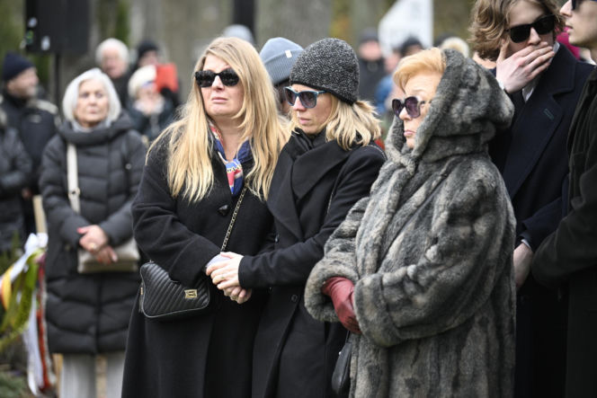 Bożena Dykiel spoczęła na Powązkach Wojskowych