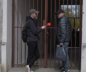 „Cały Grochów w szczurach!”. Mieszkańcy prawobrzeżnej Warszawy ponownie toną we własnych śmieciach