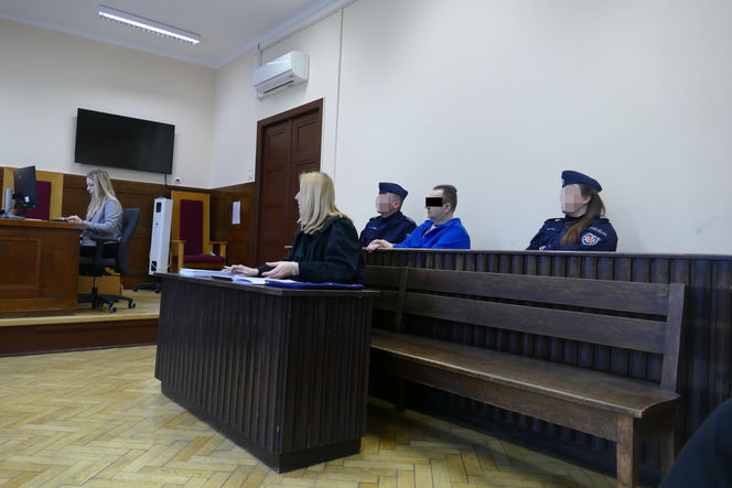 Prowadził dom pomocy jak z horroru. 12 pensjonariuszy nie żyje. „ Chyba nikt nie chciałby mieć tego na sumieniu”