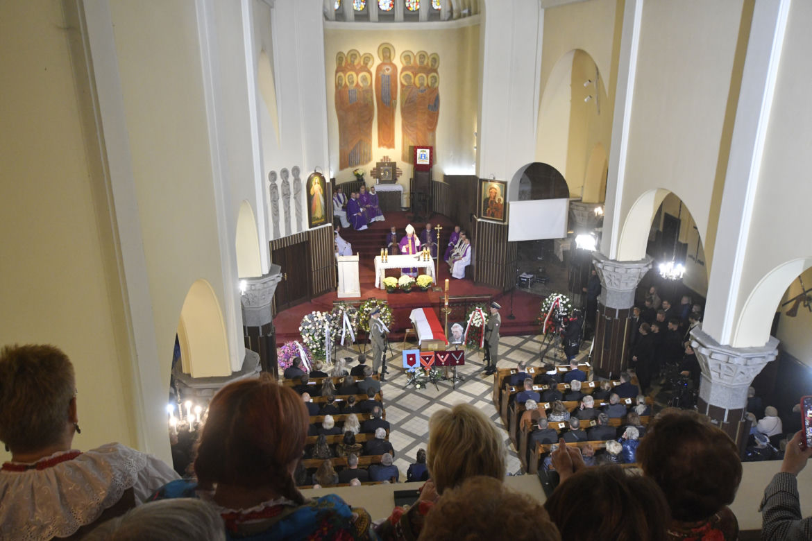 Oto grób Franciszka Pieczki. Ten widok łamie serce