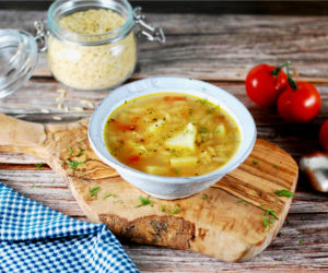Rozgrzewająca zupa z orzo: najlepsza na chłodne dni
