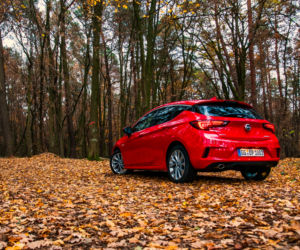 Opel Astra 1.6 BiTurbo 150 KM M6