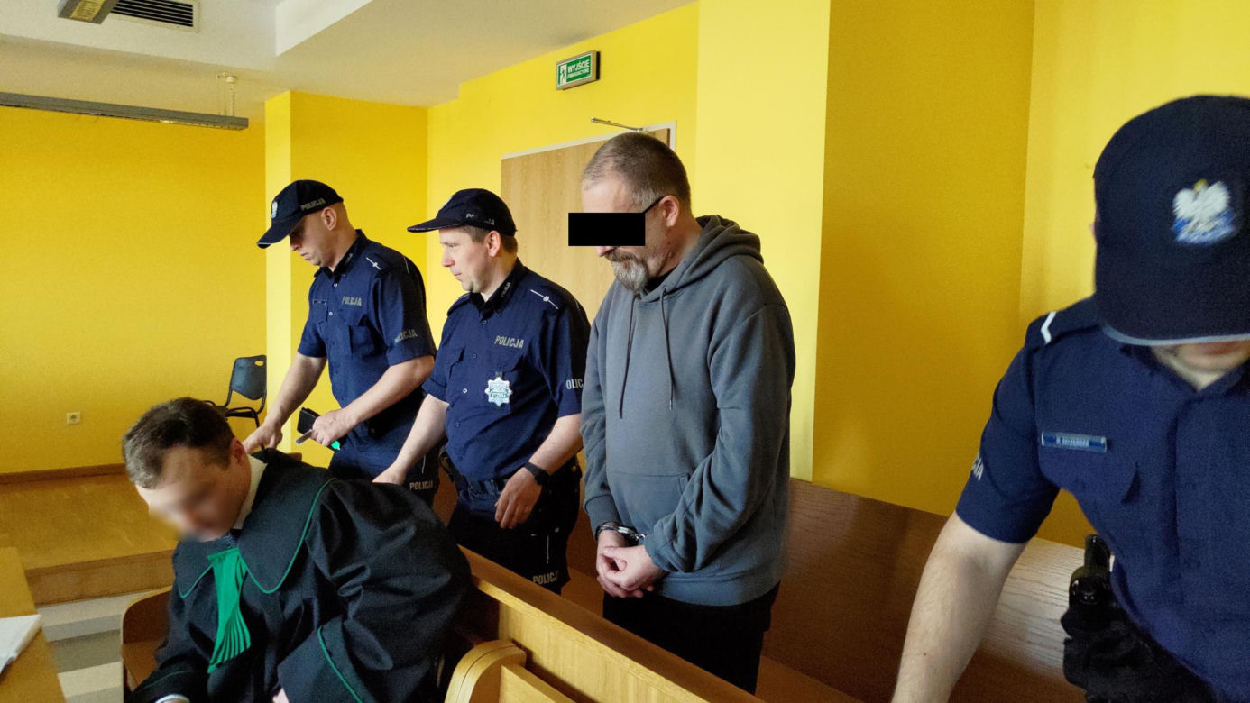 Ruszył proces księdza, który urządził orgię na plebanii w Dąbrowie Górniczej