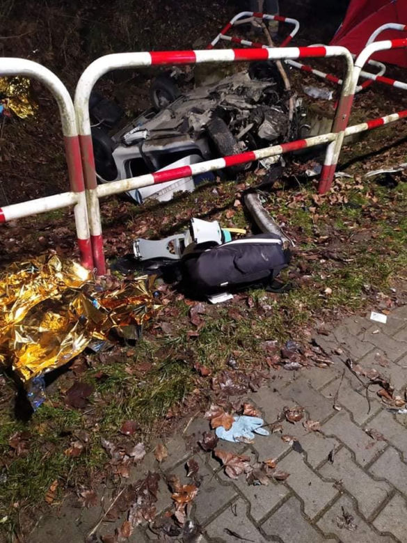 Tylmanowa. Dwie osoby zginęły w makabrycznym wypadku. Dziecko trafiło do szpitala