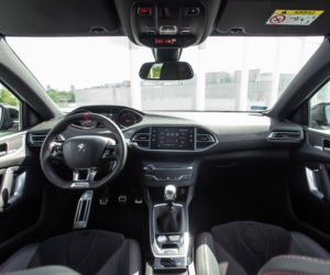Skoda Octavia RS Challenge vs Peugeot 308 GTi