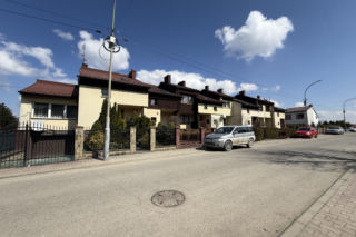 Działy. Domy z lat 80. Limanowa