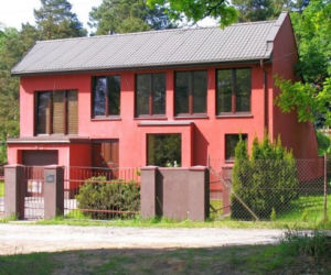 Kolory farb a wzornik kolorów. Wybieramy farbę ze wzornika - kolorowa elewacja