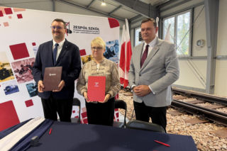 Umowa z POLREGIO – szansa i nowe możliwości dla uczniów „Kolejówki”! 