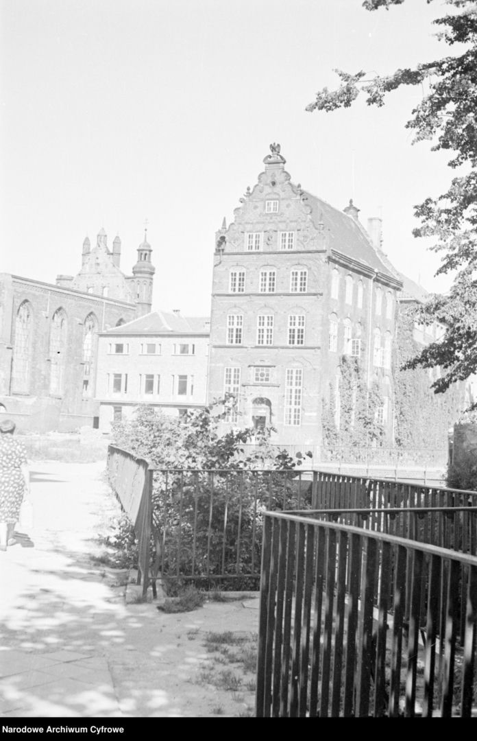 Odbudowa Gdańska po wojnie