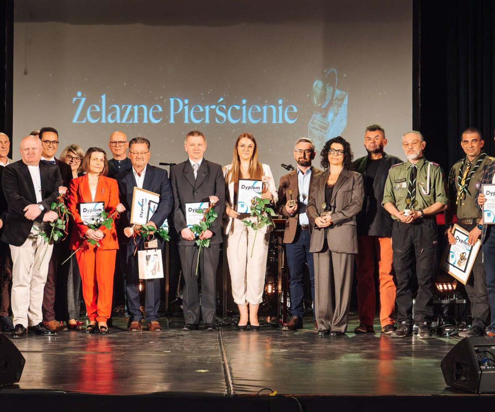 W Starachowicach wręczono Żelazne Pierścienie. Zobacz kto dostał nagrodę Starosty