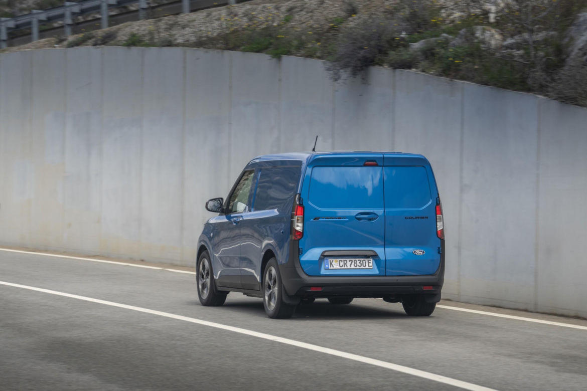 E-Transit Courier