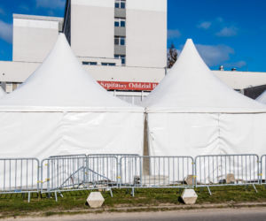 Koronawirus w Trójmieście. Wstrzymane przyjęcia ciężarnych w szpitalu na Zaspie w Gdańsku