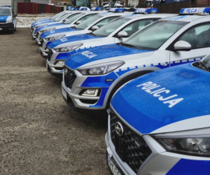 Nowe policyjne radiowozy na Podkarpaciu