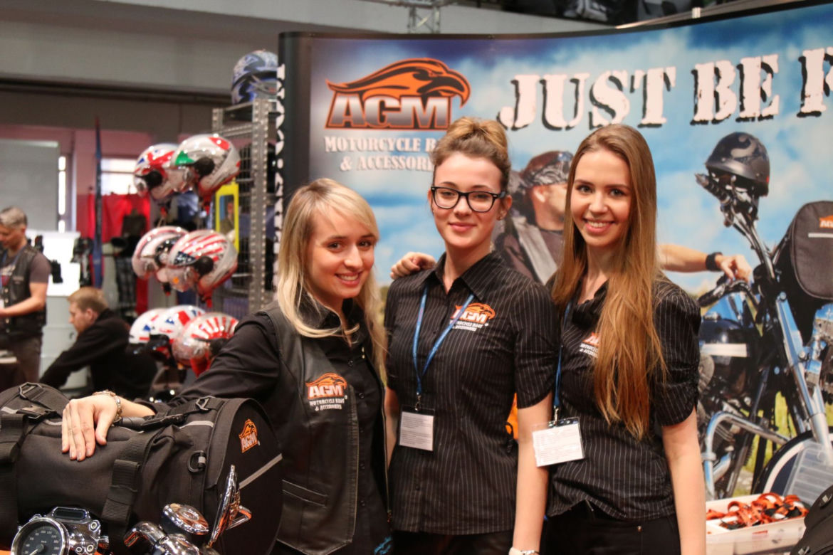 Dziewczyny z Motor Show Poznań 2016
