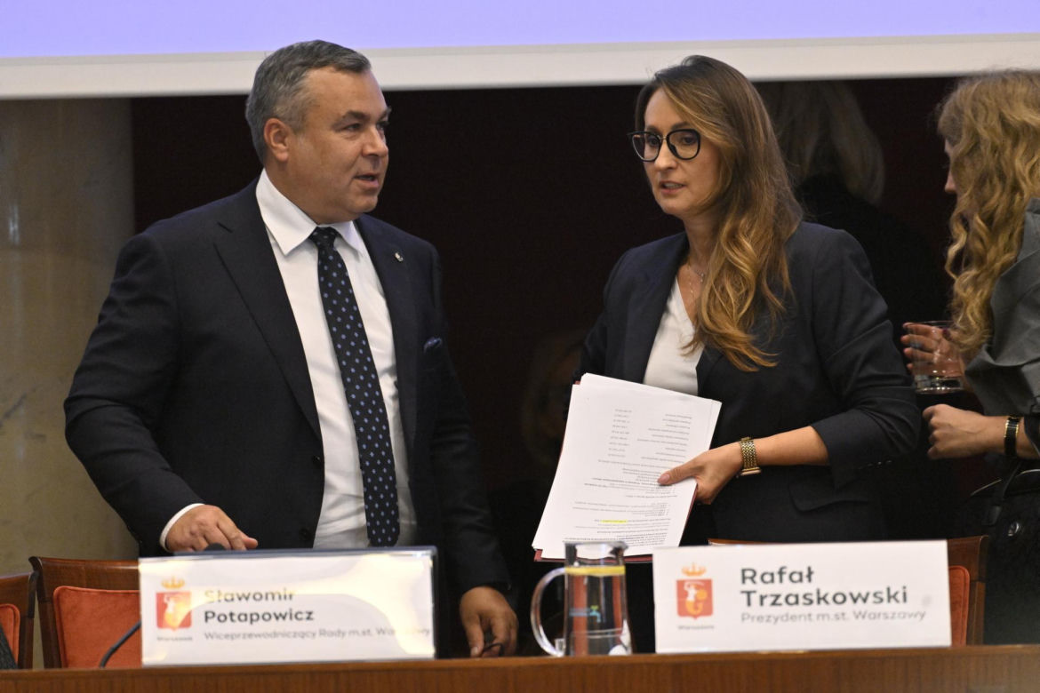Wotum zaufania i absolutorium dla prezydenta Rafała Trzaskowskiego