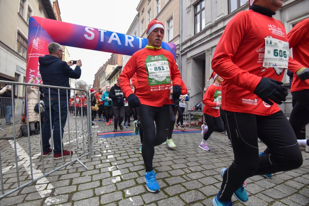 XXII Festiwal Biegów Świętych Mikołajów w Toruniu