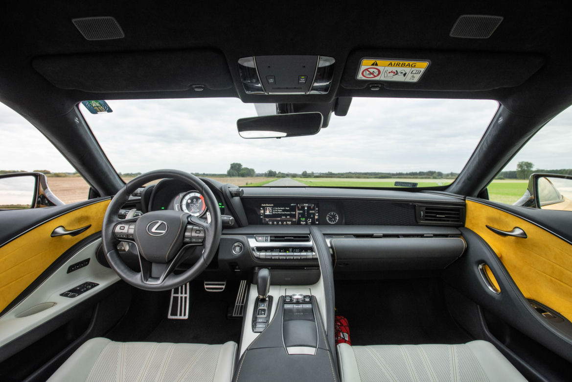 Lexus LC 500 Yellow Edition 5.0 V8