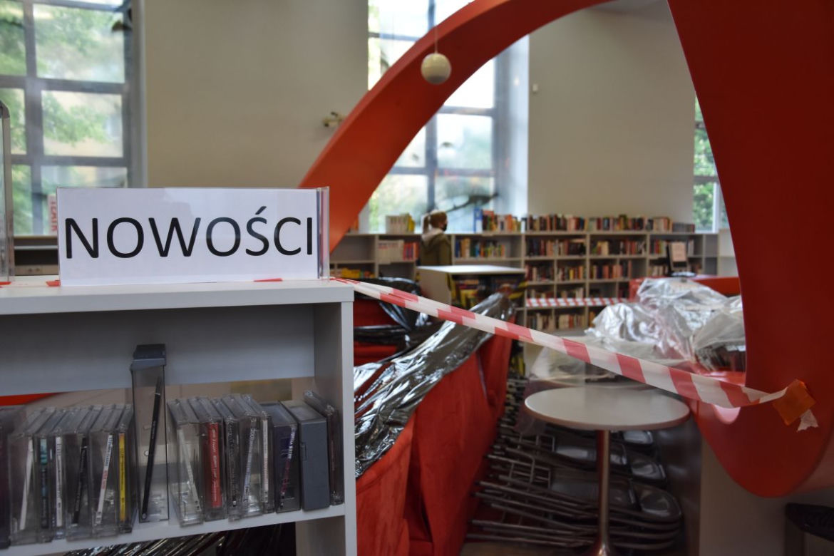 Biblioteki już otwarte. Tak teraz wygląda wypożyczanie lektur! Książki na kwarantannie [ZDJĘCIA] 