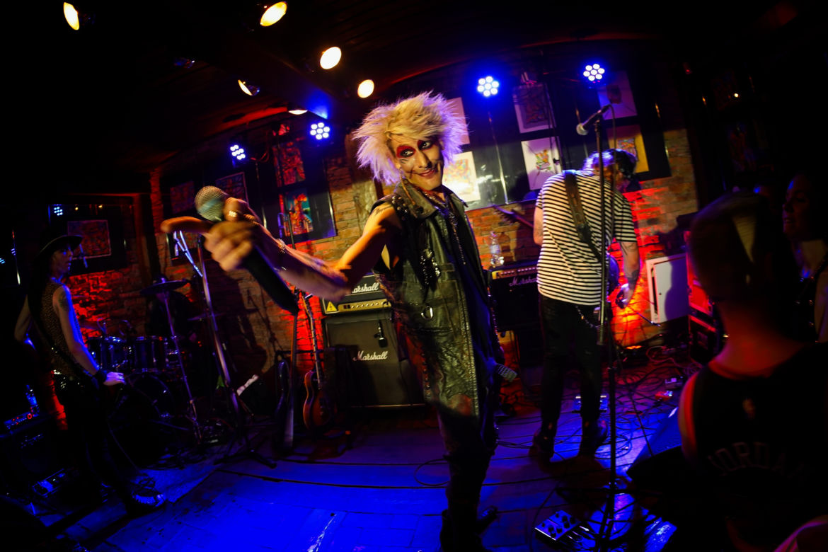 Energetyczny koncert Wildstreet w toruńskim Hard Rock Pubie Pamela