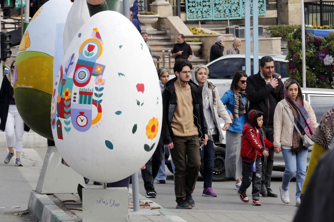 Przygotowania do perskiego Nowego Roku „Nowruz” w Teheranie