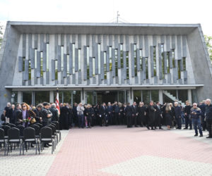 Oni pamiętali o Janie Fryczu. Biało-czerwone wieńce