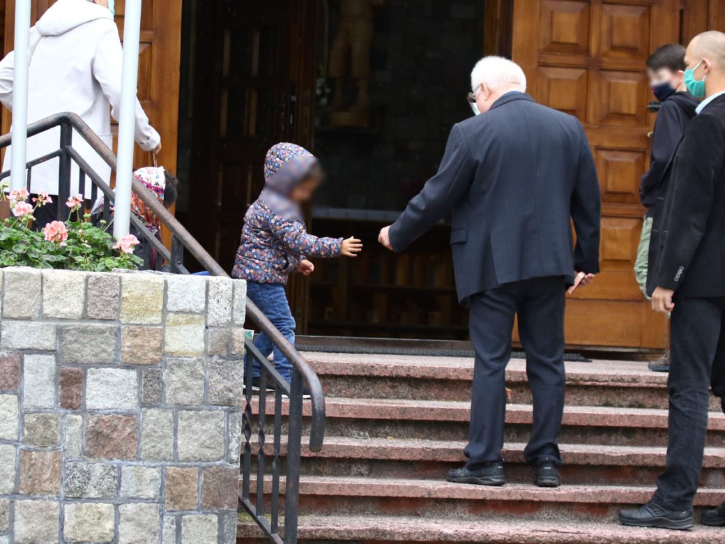Lech Wałęsa na niedzielnej mszy