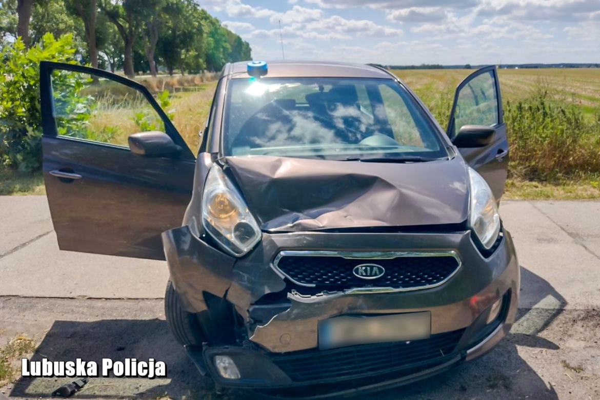 21-latek staranował radiowóz kradzionym porsche