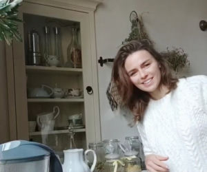 Natasza Urbańska i Janusz Józefowicz zaszyli się w swojej posiadłości