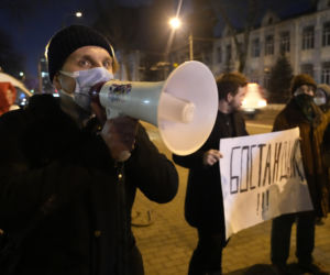 Rosyjskie wojska wkraczają do Kazahstanu