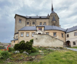 Zamek Šternberk: siedziba nowoczesnego XIX-wiecznego kawalera 