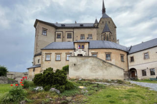 Kawalerka, ale to zamek. Tak mieszkał Liechtenstein, otoczony obrazami, rzeźbami i piecami kaflowymi