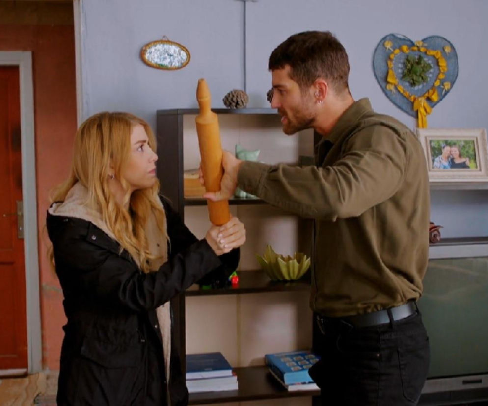 Miłość i nadzieja, odcinek 342: Bulent zmusi do zaręczyn Zeynep i Cihana, który nadal będzie knuł przeciw jego rodzinie. Egem wstrząsną wieści o ślubie - ZDJĘCIA