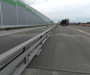 A1 w Łódzkiem: Kierowcy mają już do dyspozycji cztery pasy ruchu! Na którym odcinku autostrady?