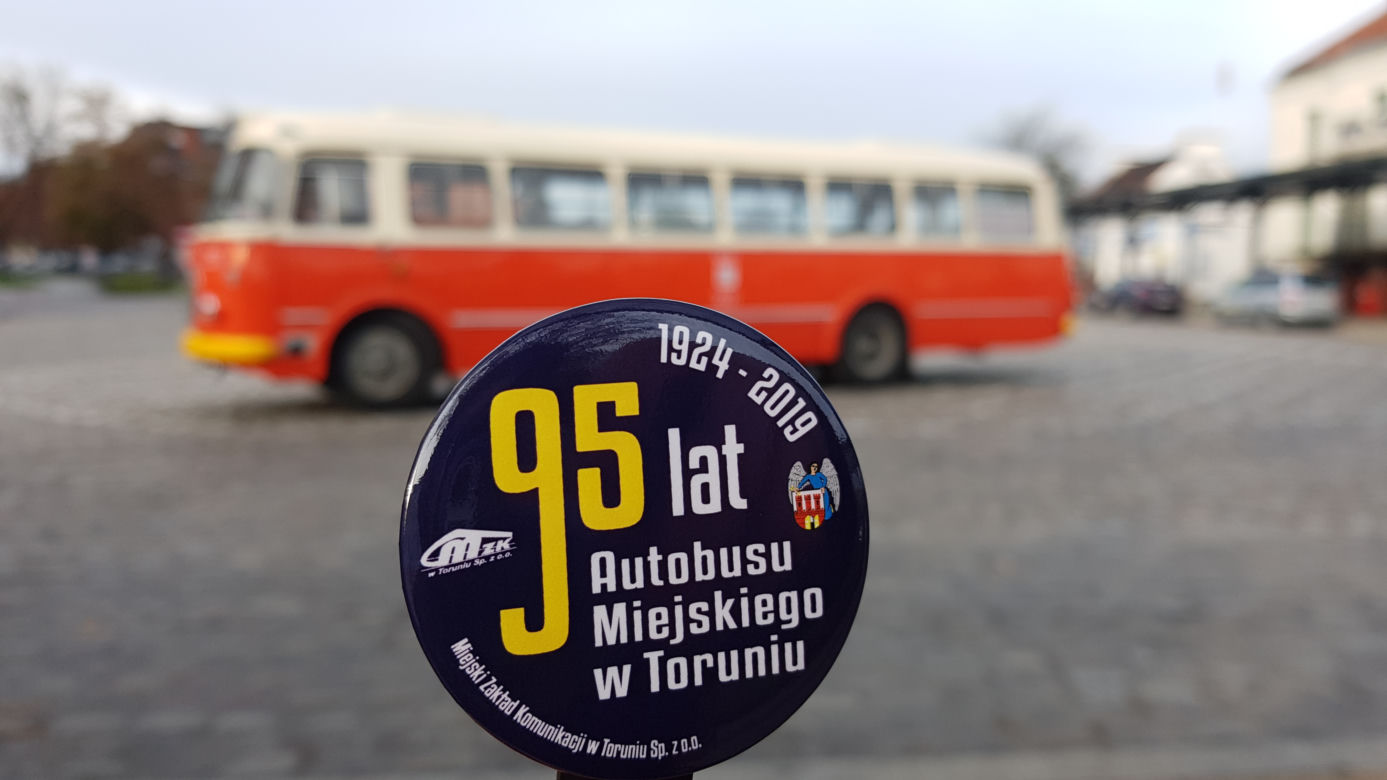 Sentymentalna podróż w Toruniu. Tak wyglądała przejażdżka "Ogórkiem"