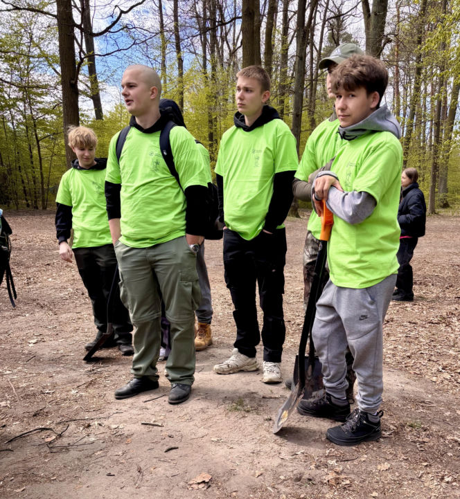 Akcja Sadzenia Lasu z Nadleśnictwem Radom