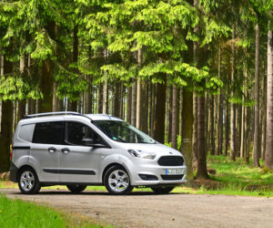 Ford Transit Courier 2014